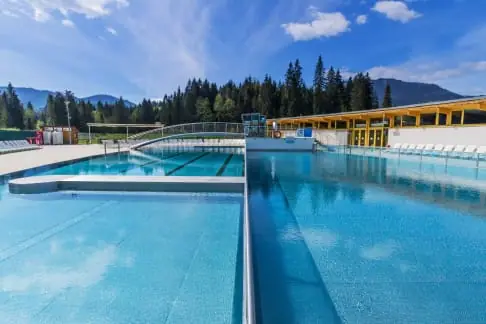 Aquapark z zewnątrz